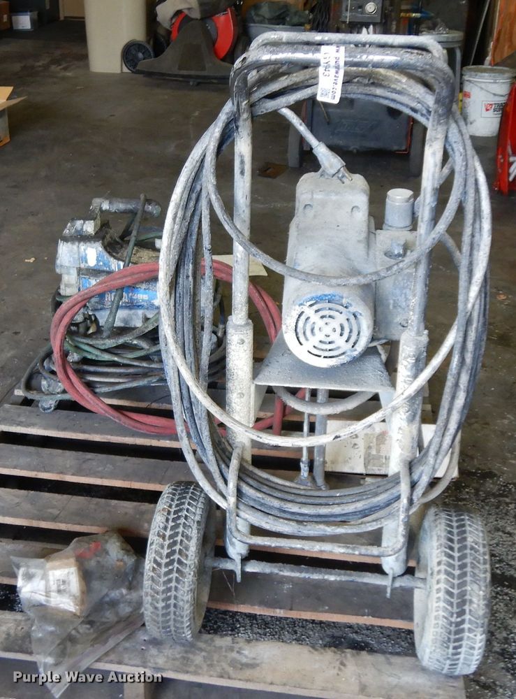 image for item GY9143 (2) airless paint pumps