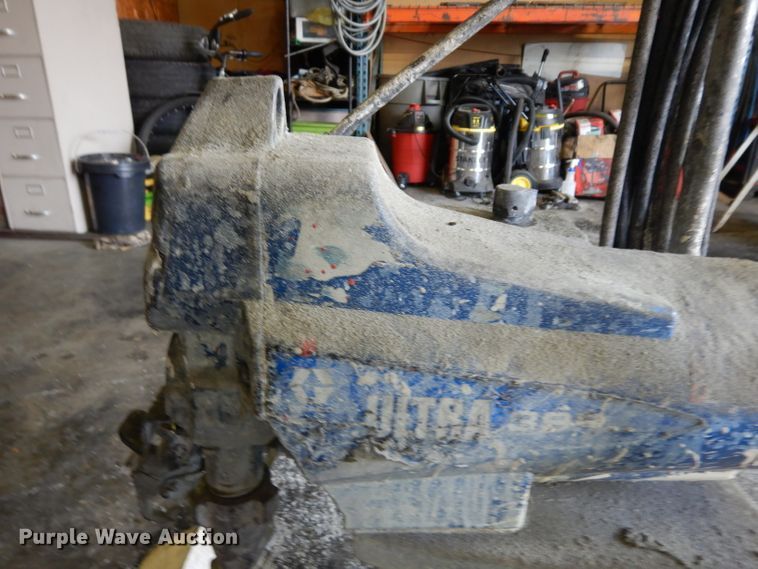 image for item GY9143 (2) airless paint pumps