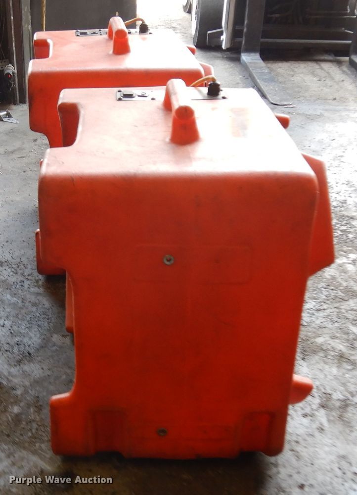 image for item GY9147 (2) Edison Pro fans