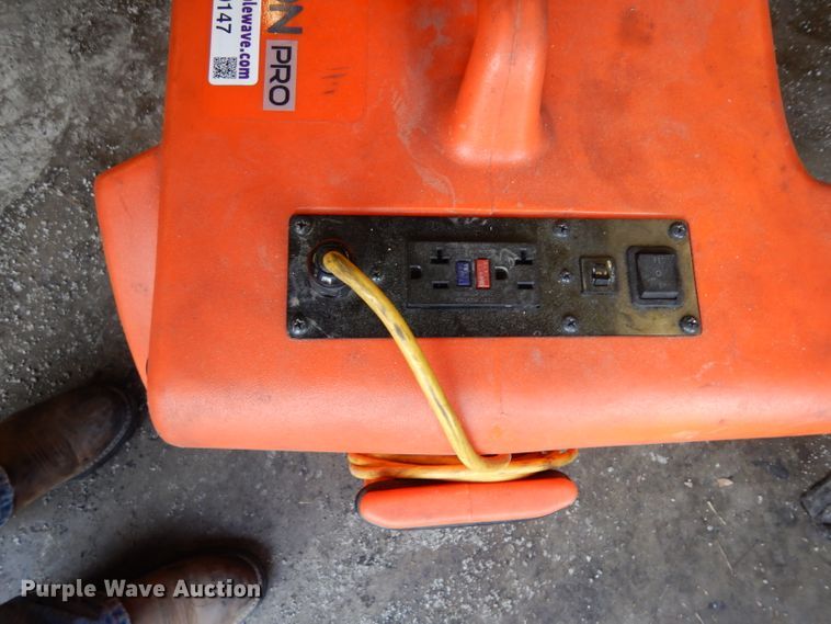 image for item GY9147 (2) Edison Pro fans