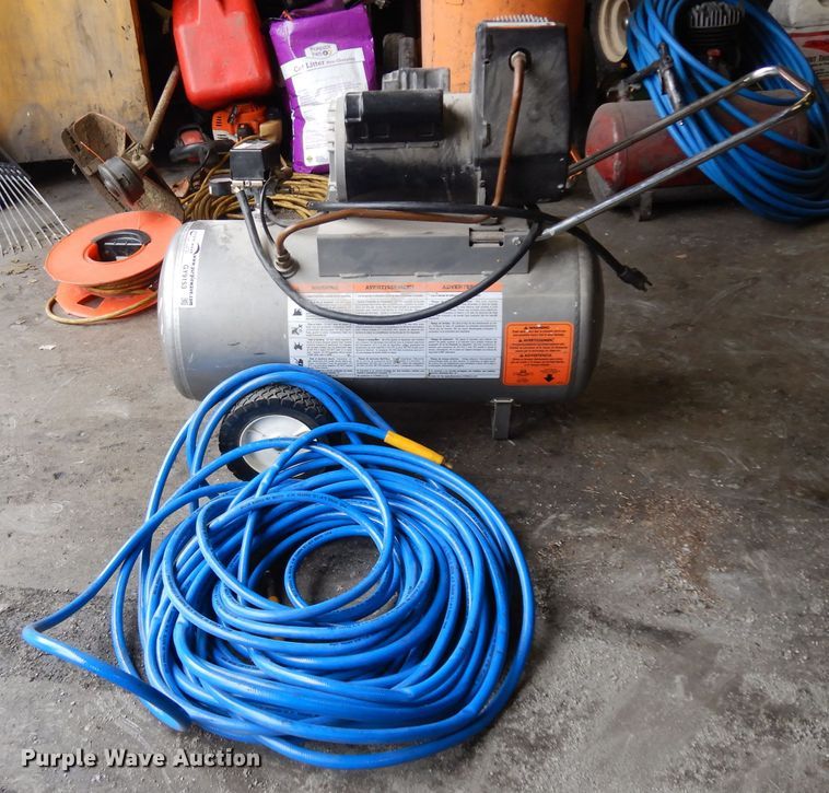 image for item GY9153 Campbell Hausfeld WL604003AJ air compressor