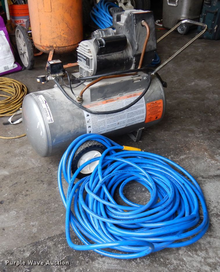 image for item GY9153 Campbell Hausfeld WL604003AJ air compressor