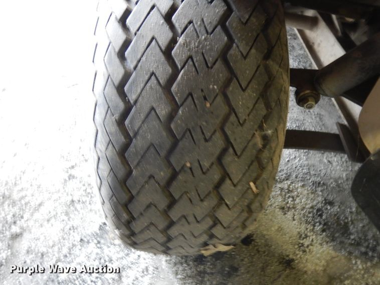 image for item GY9154 (2) golf carts