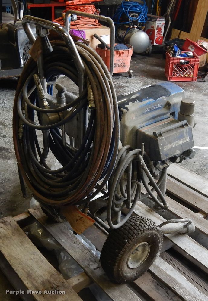 image for item GY9155 Graco Ultimate MX2 695 airless paint sprayer