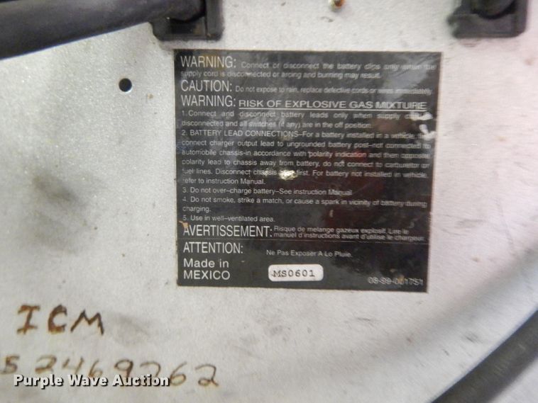 image for item GY9159 Battery chargers