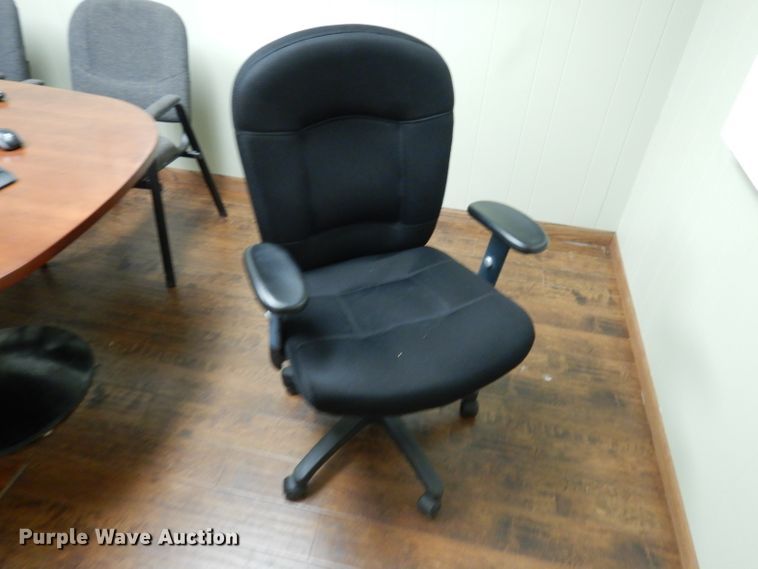 image for item GY9162 Office furniture