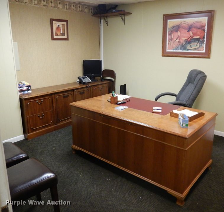 image for item GY9162 Office furniture