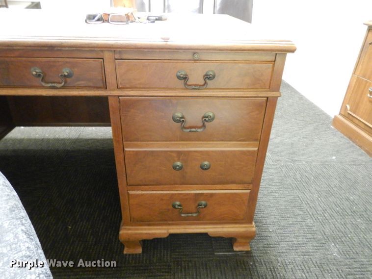 image for item GY9162 Office furniture