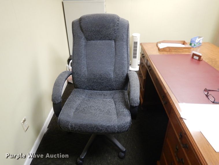 image for item GY9162 Office furniture