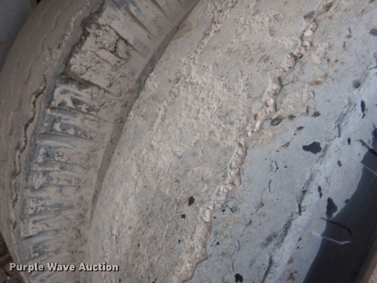 image for item GY9167 1969 Trailmobile dry van trailer