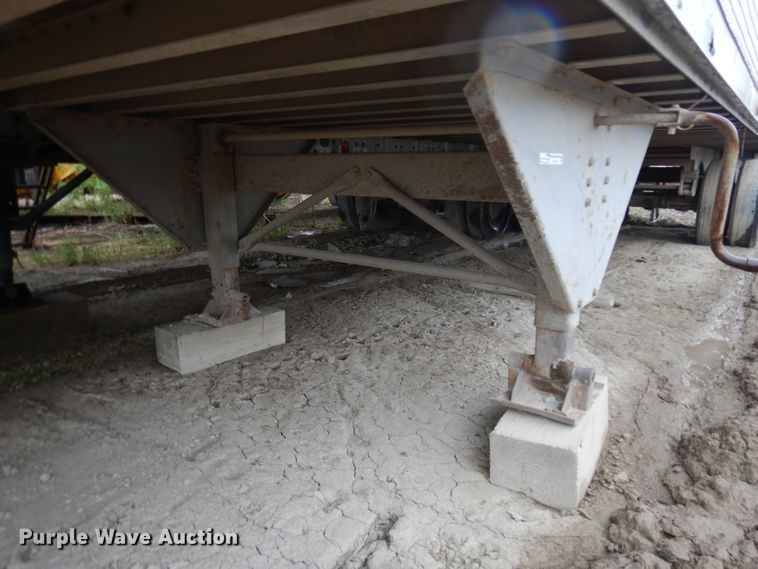 image for item GY9167 1969 Trailmobile dry van trailer