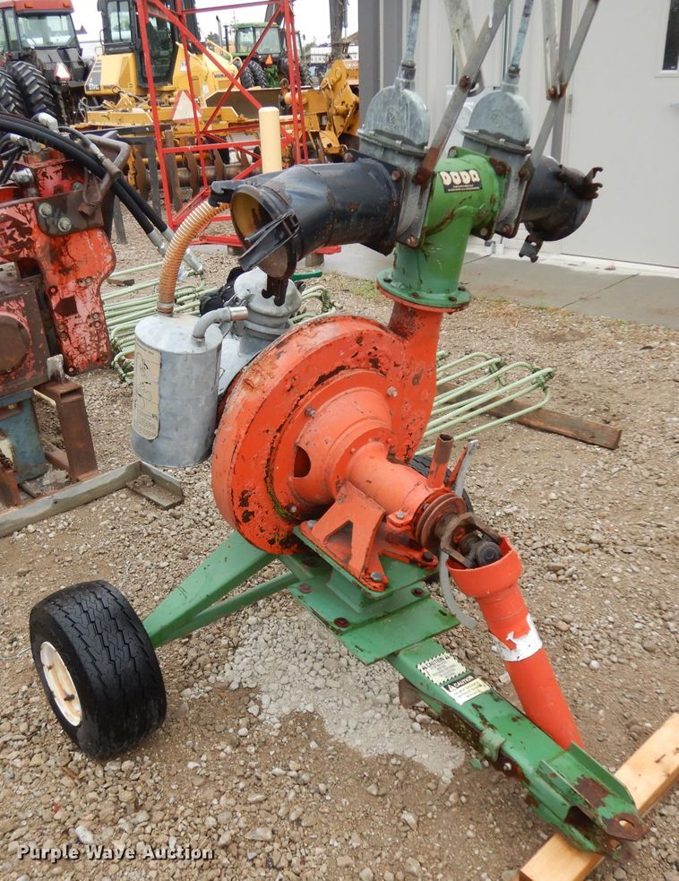 image for item GY9170 (2) Balzer irrigation pumps