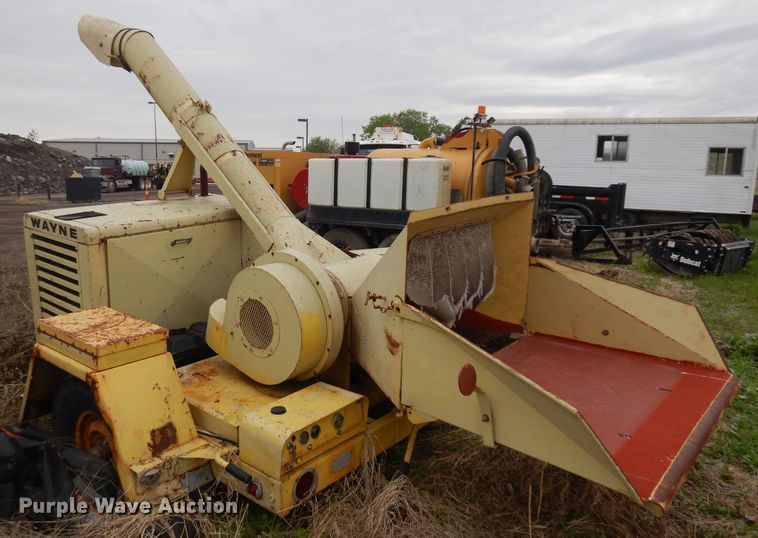 image for item GY9178 Wayne 16T381 wood chipper