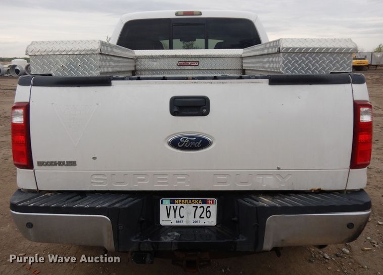 image for item GY9180 2010 Ford F250 Super Duty  Crew Cab pickup truck