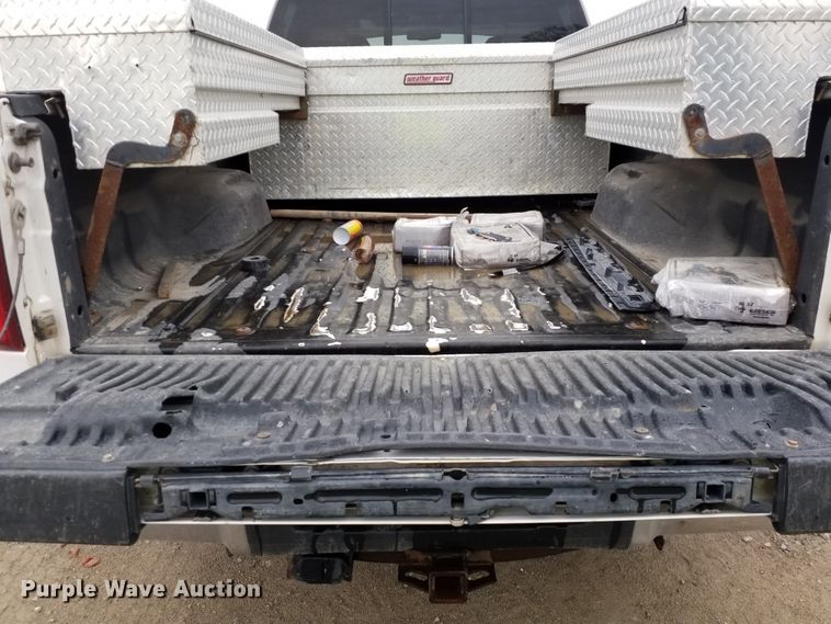 image for item GY9180 2010 Ford F250 Super Duty  Crew Cab pickup truck