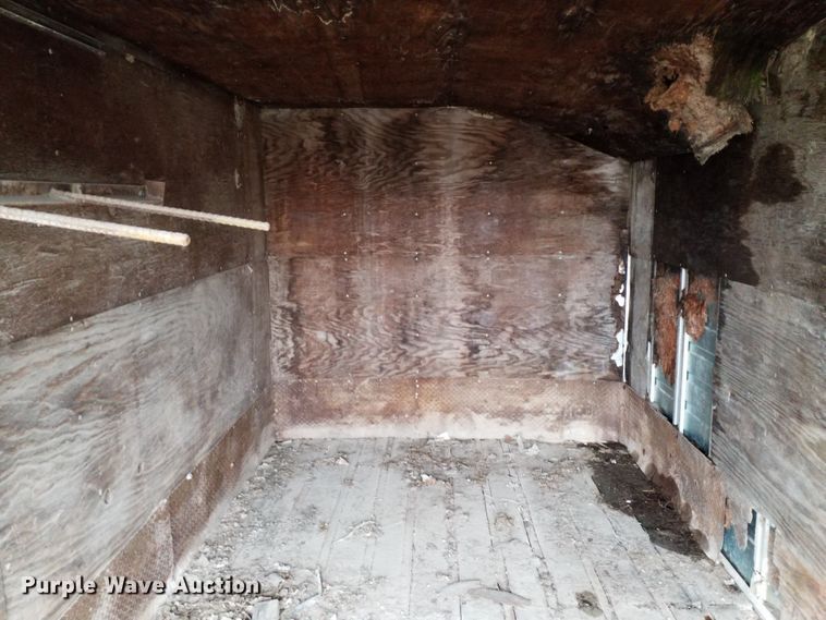 image for item GY9184 Box bed