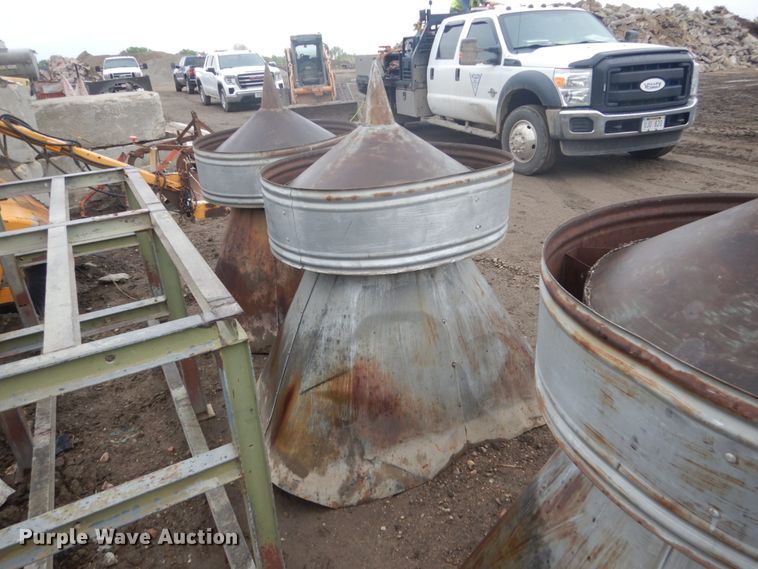 image for item GY9188 (4) rooftop cupolas