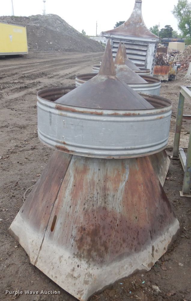 image for item GY9188 (4) rooftop cupolas