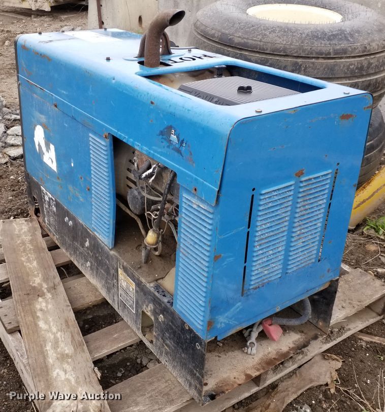 image for item GY9191 Miller Bobcat 250 welder/generator