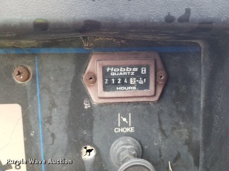 image for item GY9191 Miller Bobcat 250 welder/generator