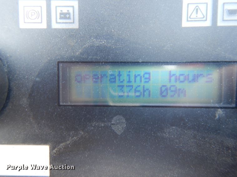 image for item GY9194 2014 Karcher BR120/250R floor scrubber