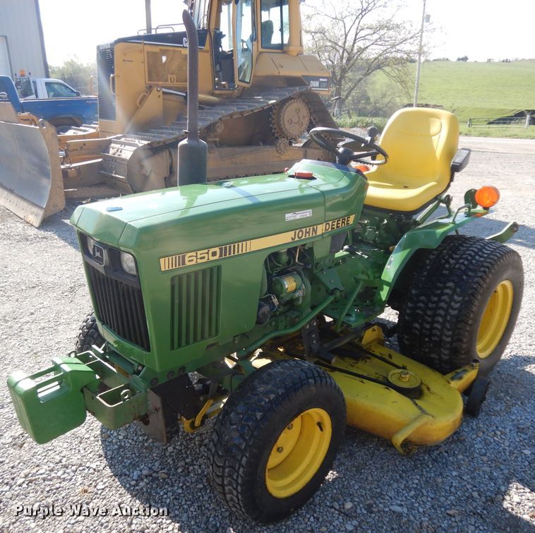 image for item GY9198 John Deere 650 tractor