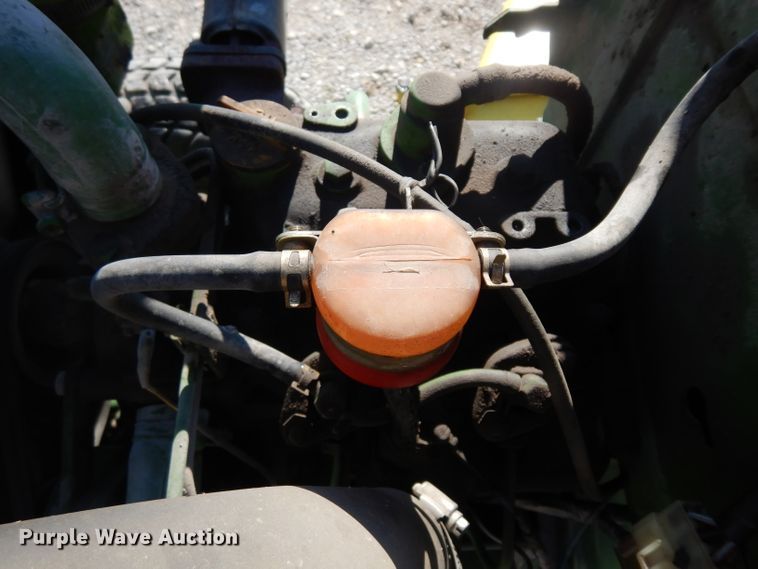 image for item GY9198 John Deere 650 tractor