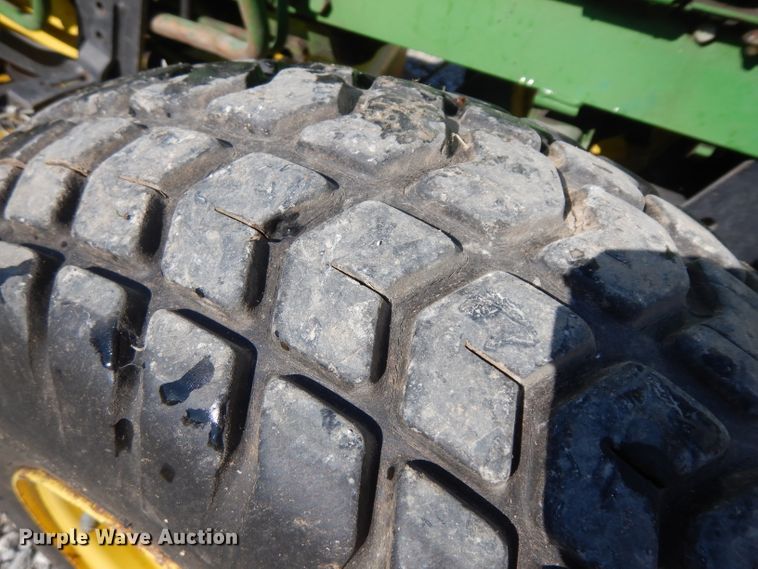 image for item GY9198 John Deere 650 tractor