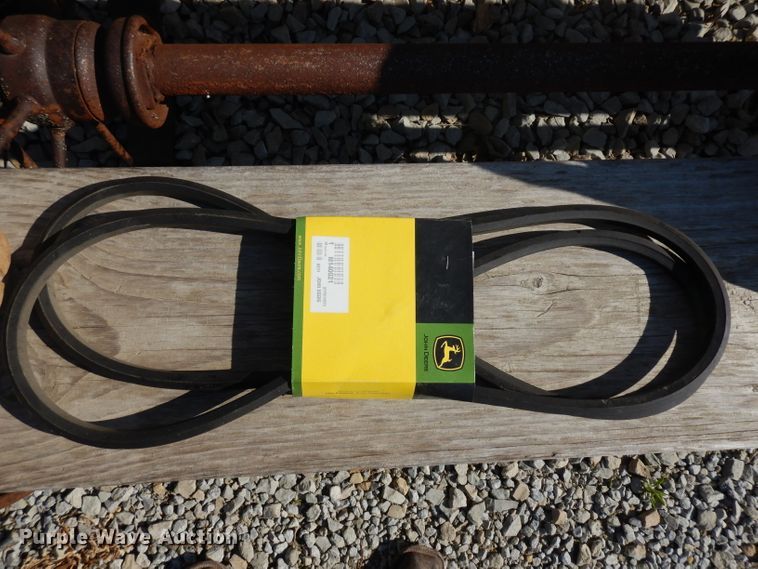 image for item GY9198 John Deere 650 tractor