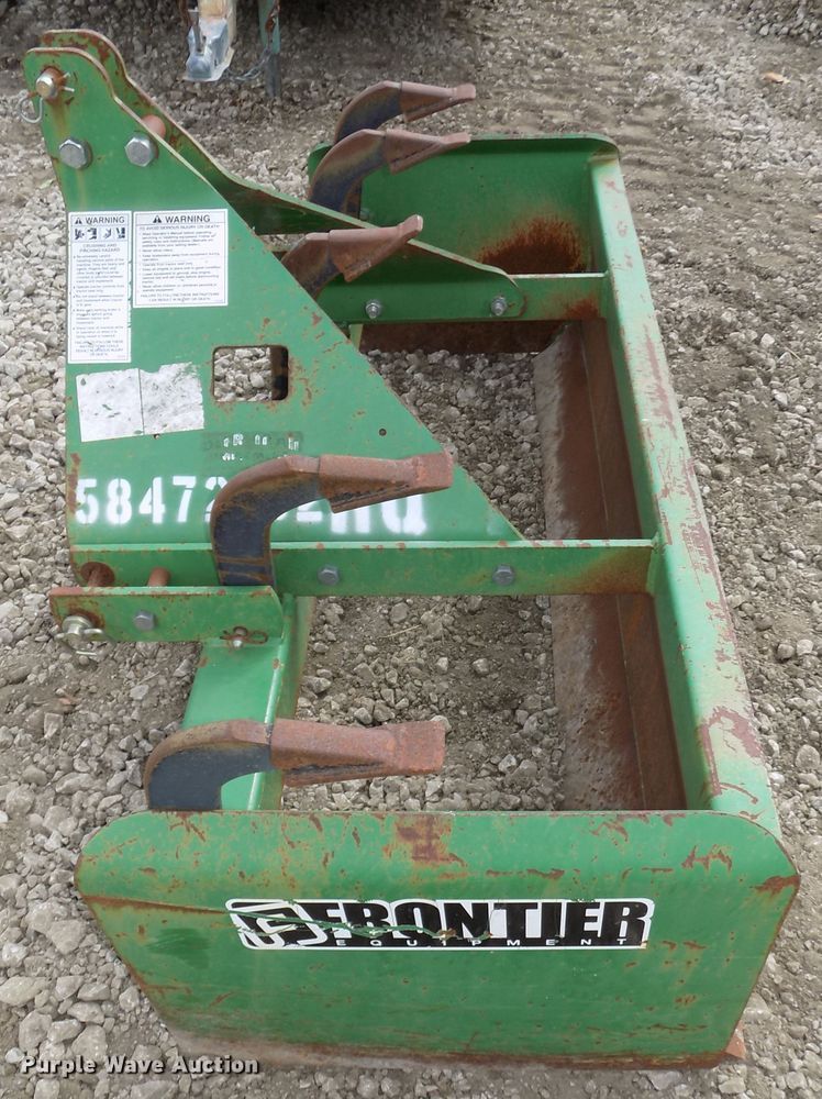 image for item GY9198 John Deere 650 tractor