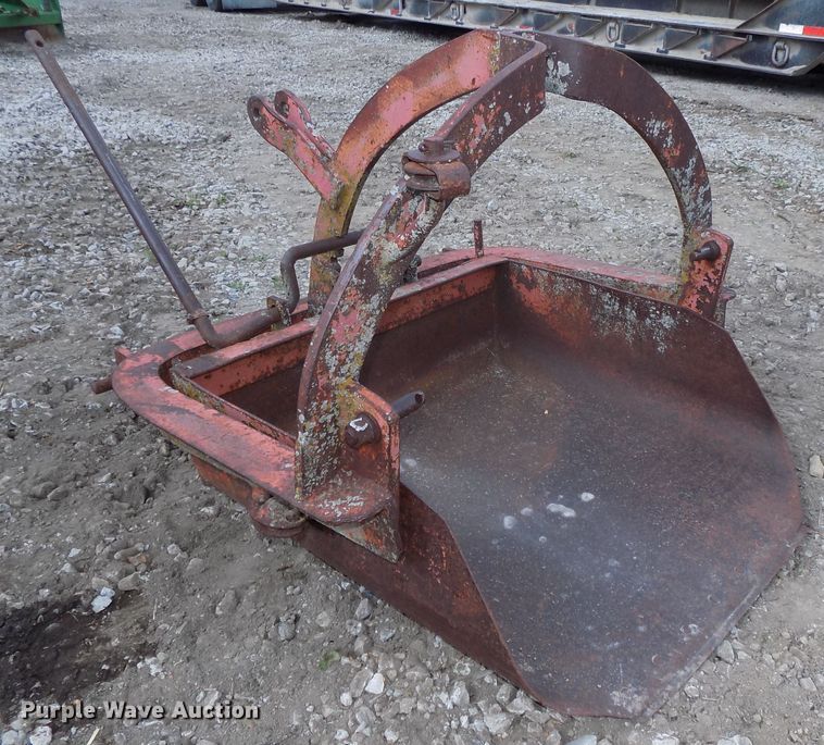 image for item GY9198 John Deere 650 tractor