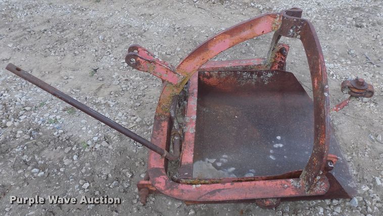 image for item GY9198 John Deere 650 tractor