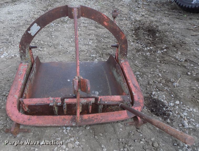 image for item GY9198 John Deere 650 tractor