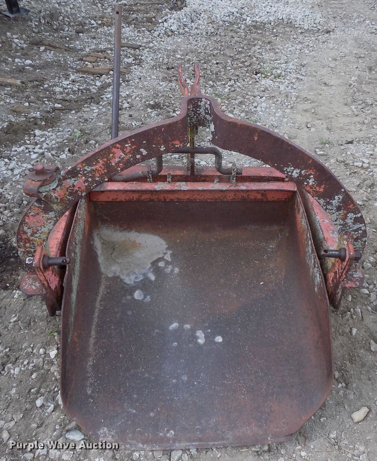 image for item GY9198 John Deere 650 tractor