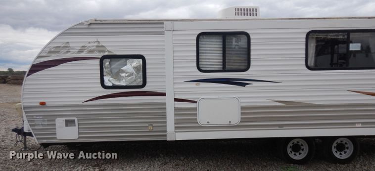 image for item GY9201 2013 Forest River Patriot  camper