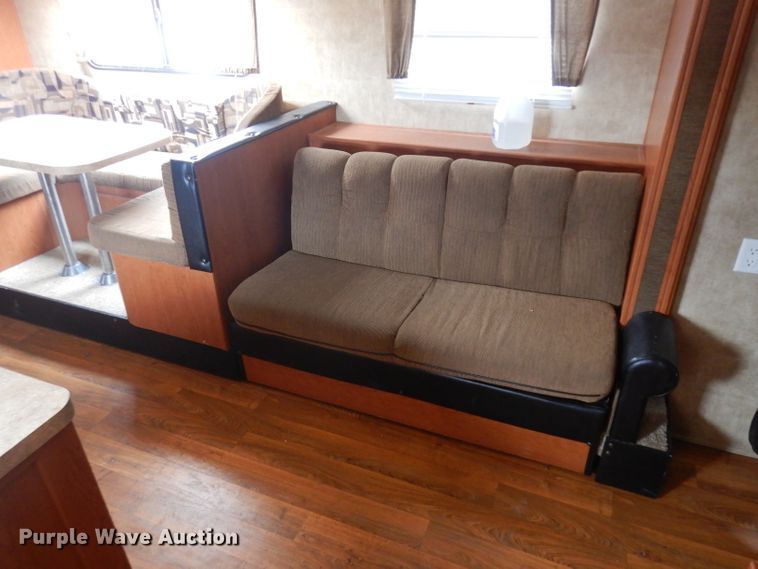 image for item GY9201 2013 Forest River Patriot  camper