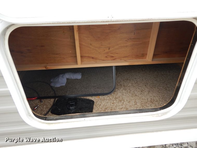 image for item GY9201 2013 Forest River Patriot  camper