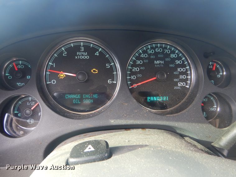 image for item GY9766 2008 Chevrolet Avalanche  Crew Cab pickup truck