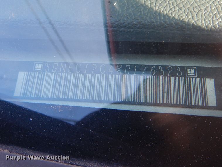 image for item GY9766 2008 Chevrolet Avalanche  Crew Cab pickup truck