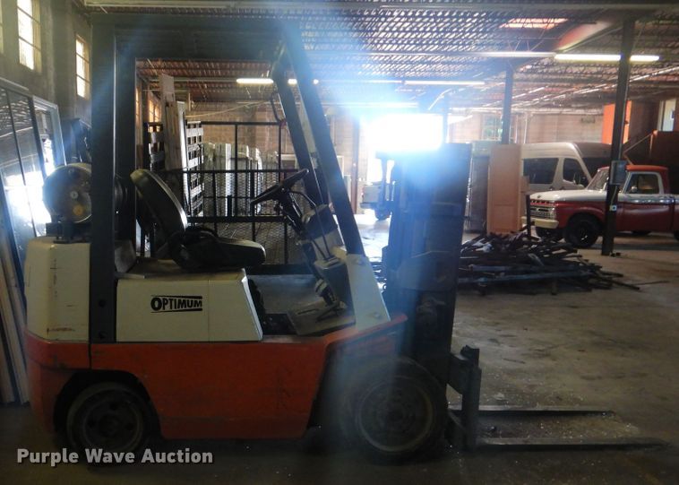 image for item GY9769 Nissan Optimum forklift