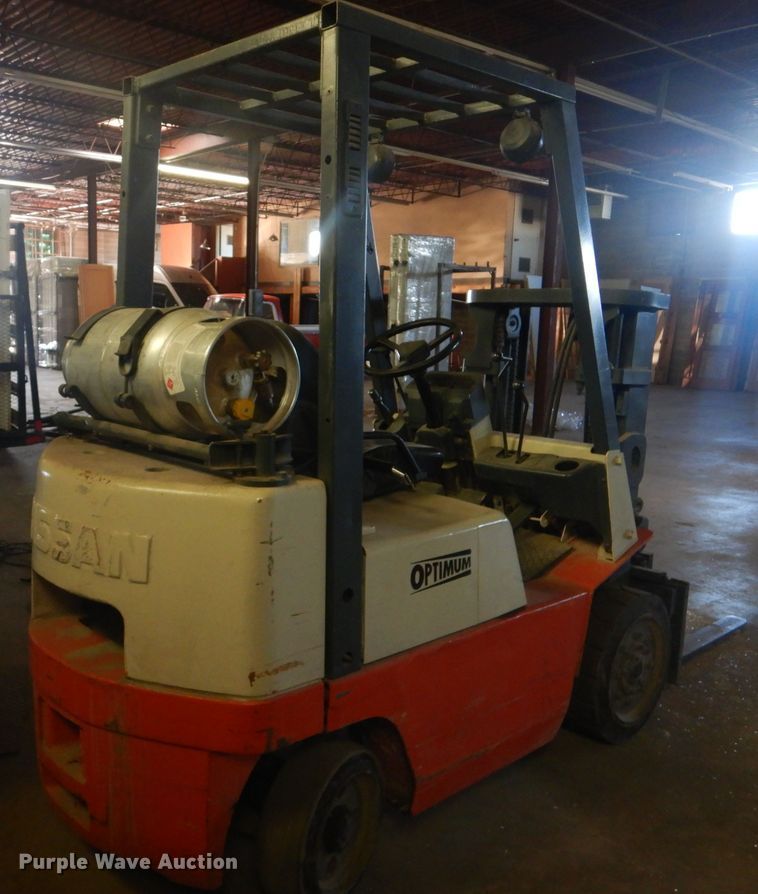 image for item GY9769 Nissan Optimum forklift