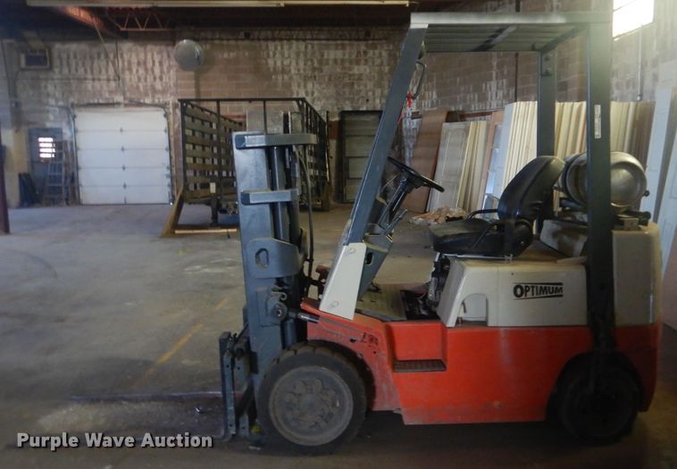 image for item GY9769 Nissan Optimum forklift