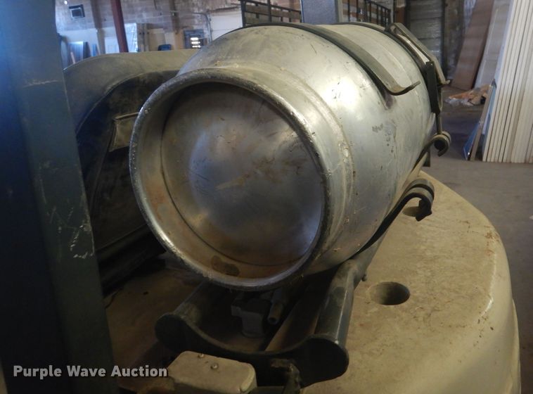 image for item GY9769 Nissan Optimum forklift