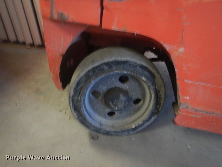 image for item GY9769 Nissan Optimum forklift