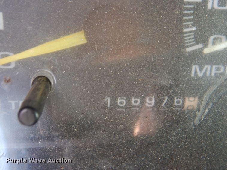 image for item GY9780 1999 Chevrolet C2500  pickup truck