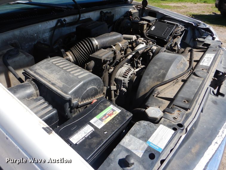 image for item GY9780 1999 Chevrolet C2500  pickup truck