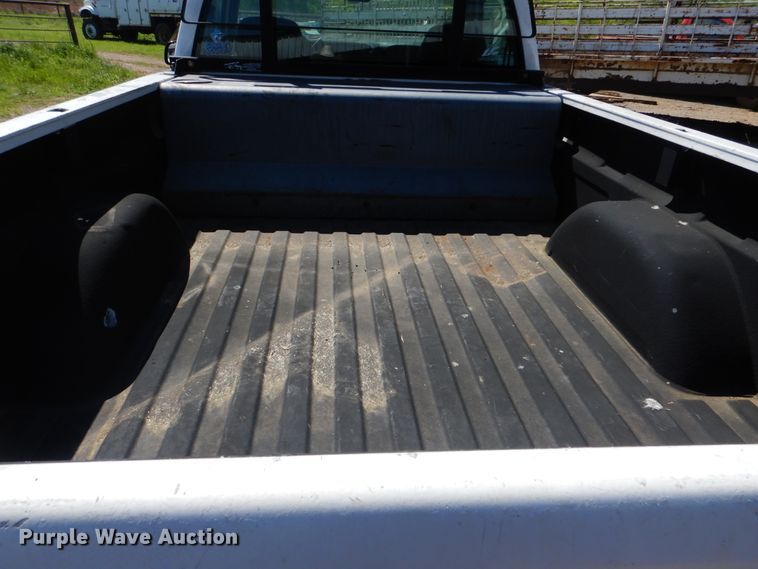 image for item GY9780 1999 Chevrolet C2500  pickup truck