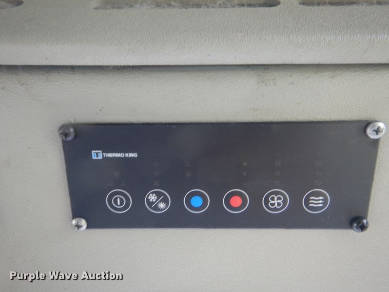 image for item GY9805 2010 Chevrolet Express shuttle bus