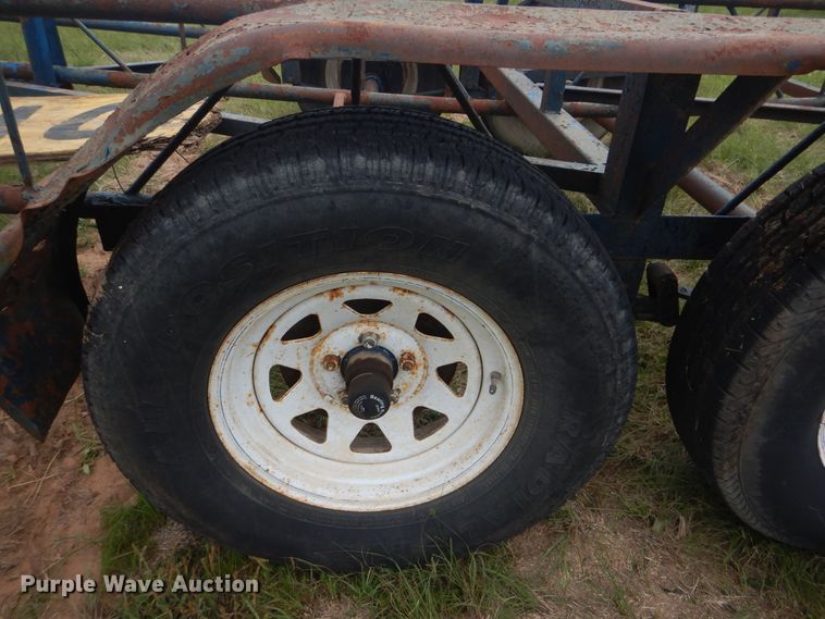 image for item GY9844 2011 Wells Cargo pipe trailer