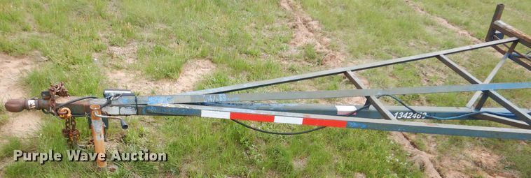 image for item GY9844 2011 Wells Cargo pipe trailer